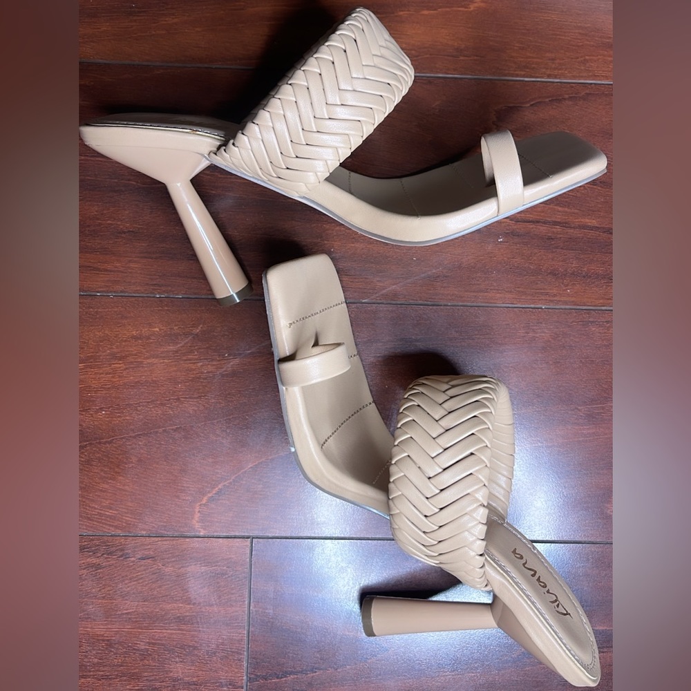 Brand new nude mules